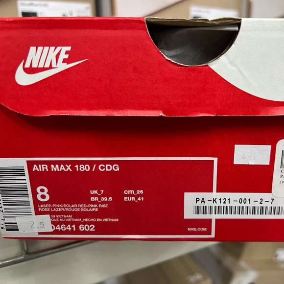 Athletic_Shoes